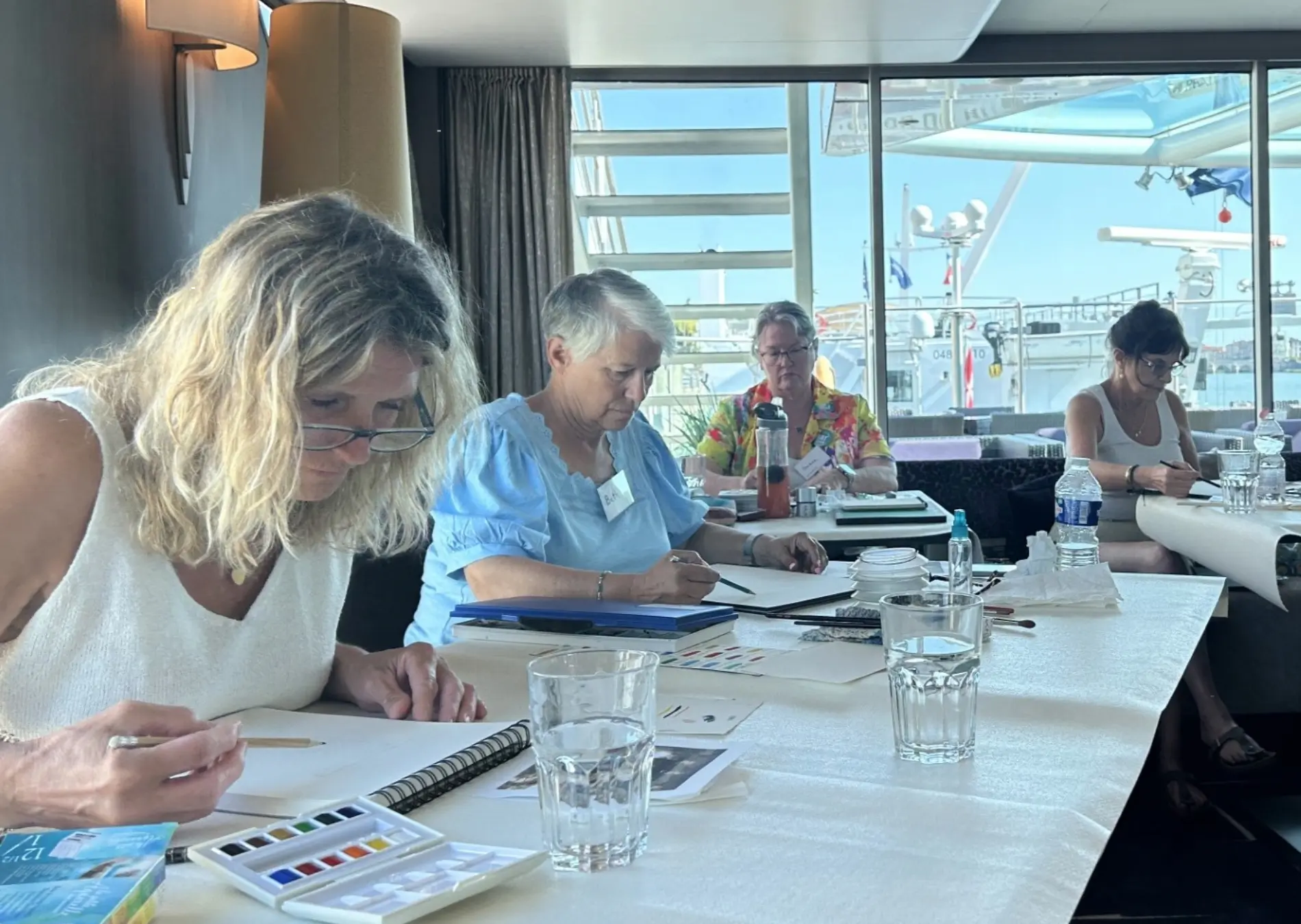 Painting class onboard